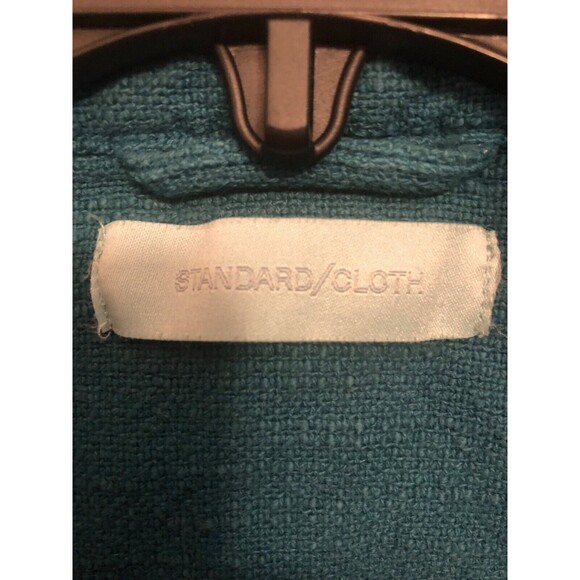 Standard Cloth Heavy Shirt Green with Pockets Medium Buttons - Picture 2 of 7